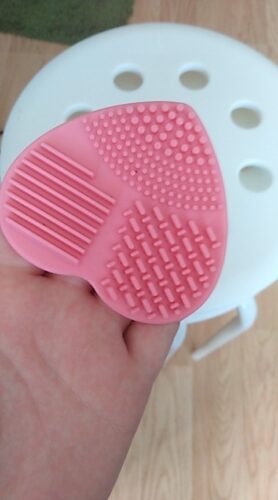 Heart Shape Silicone Brush Cleaner photo review