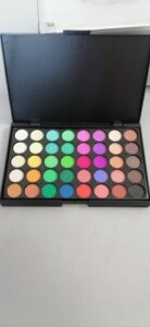 POPFEEL Cosmetics 40 Color Eyeshadow Palette photo review
