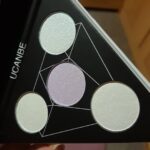 Holographic Triangle Highlighting Palette photo review