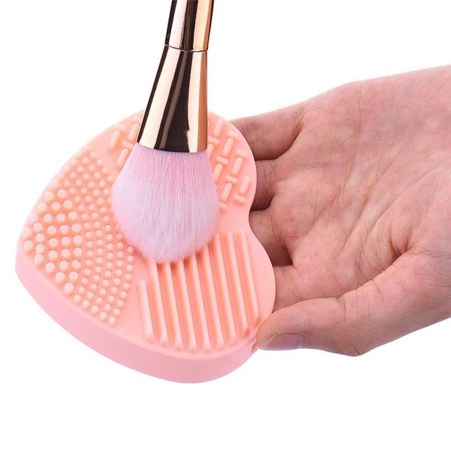 Heart Shape Silicone Make Up Brush Cleaner Scrubber